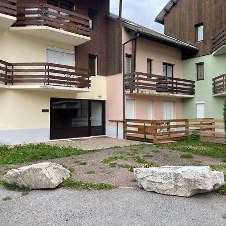 Studio Au Pied Des Pistes Bolquere Pyrenees 2000 外观 照片